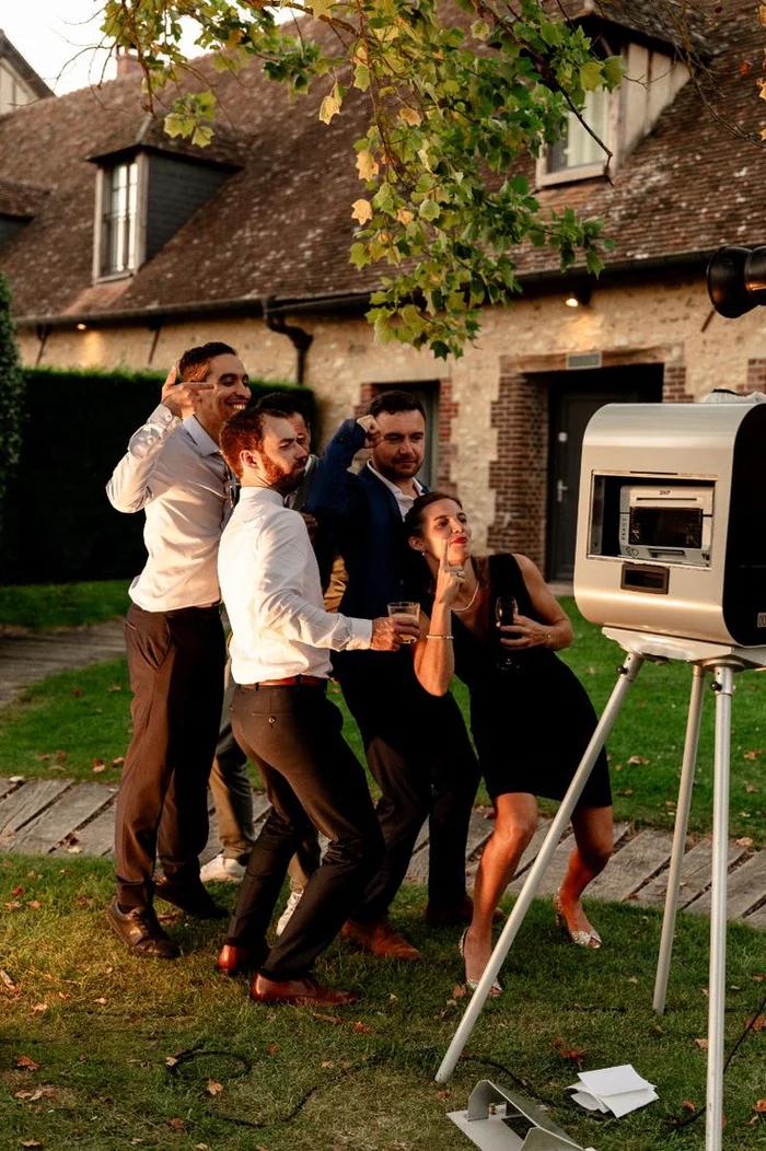 Le lancer du bouquet : origines et alternatives modernes