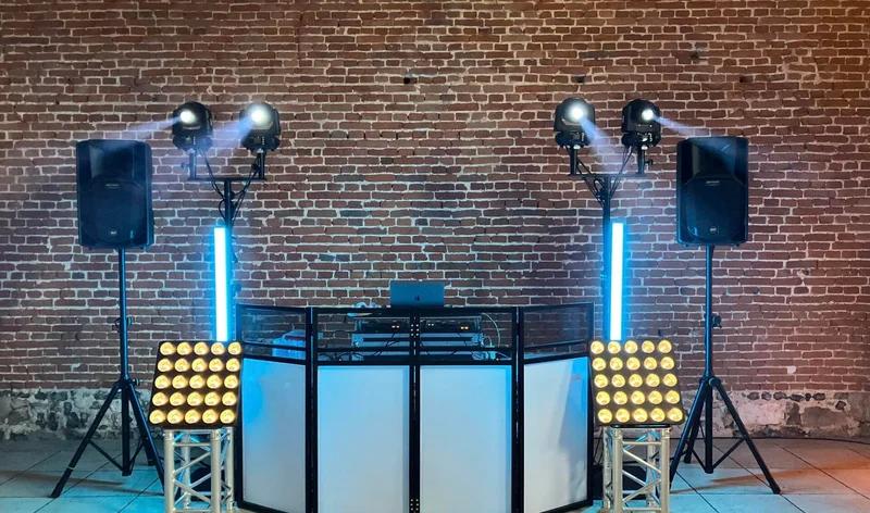 Wedding Events (DJ) - Photo 6