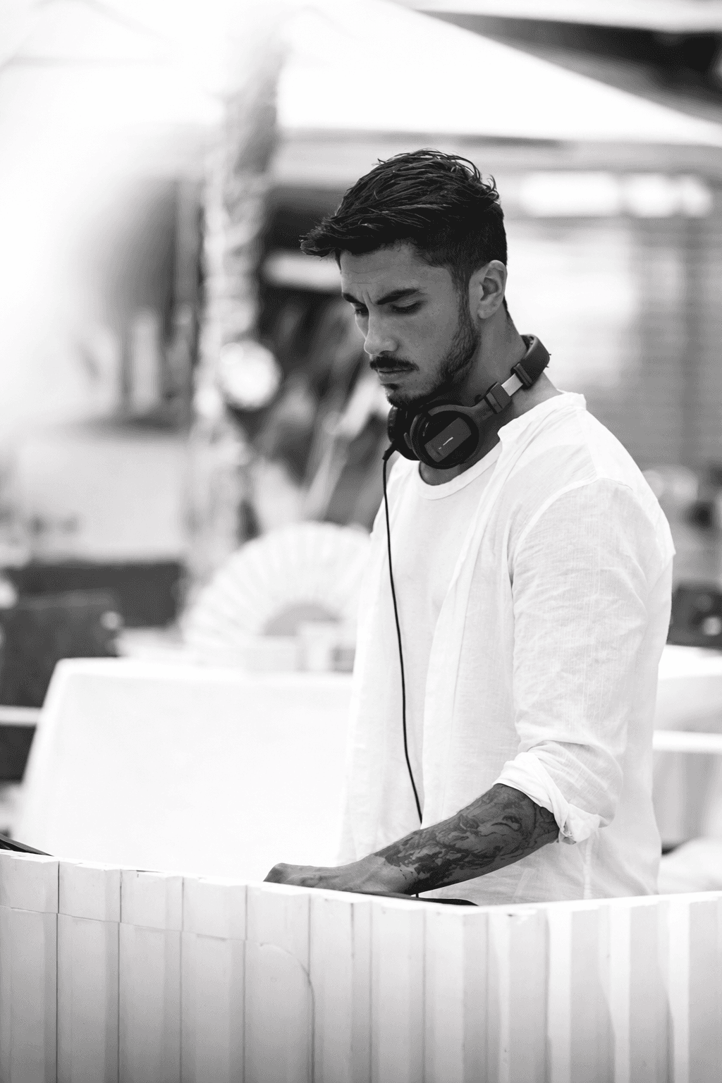 DJ SNEAX 2