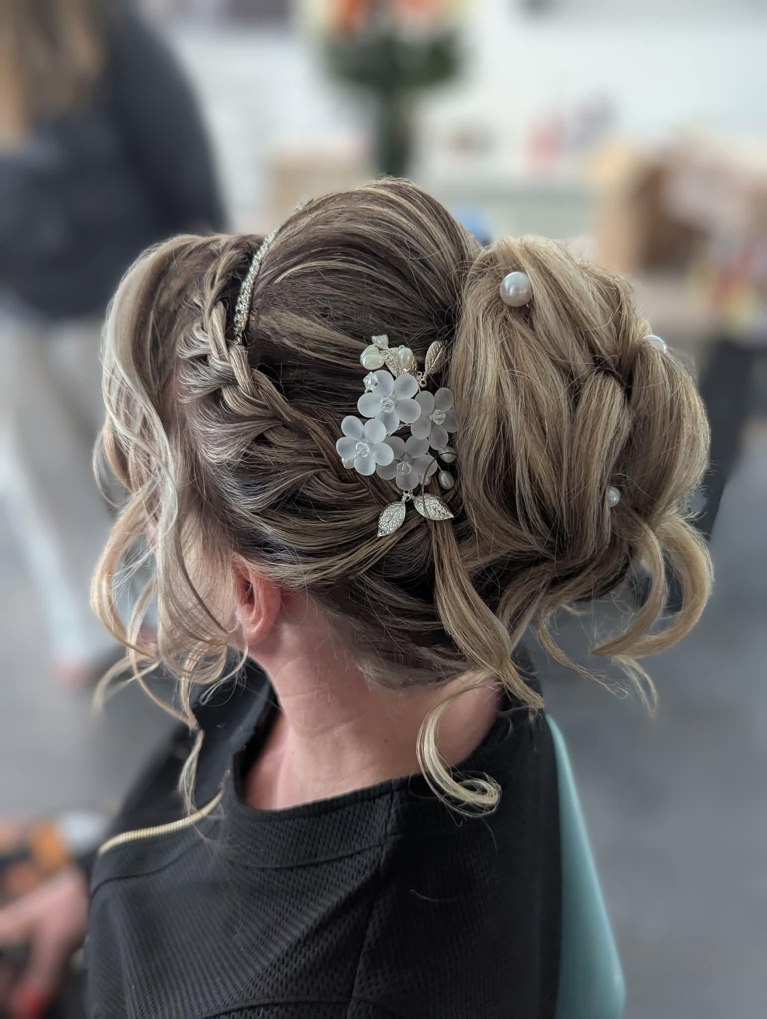Laure Coiffure Mariée & Événements  4