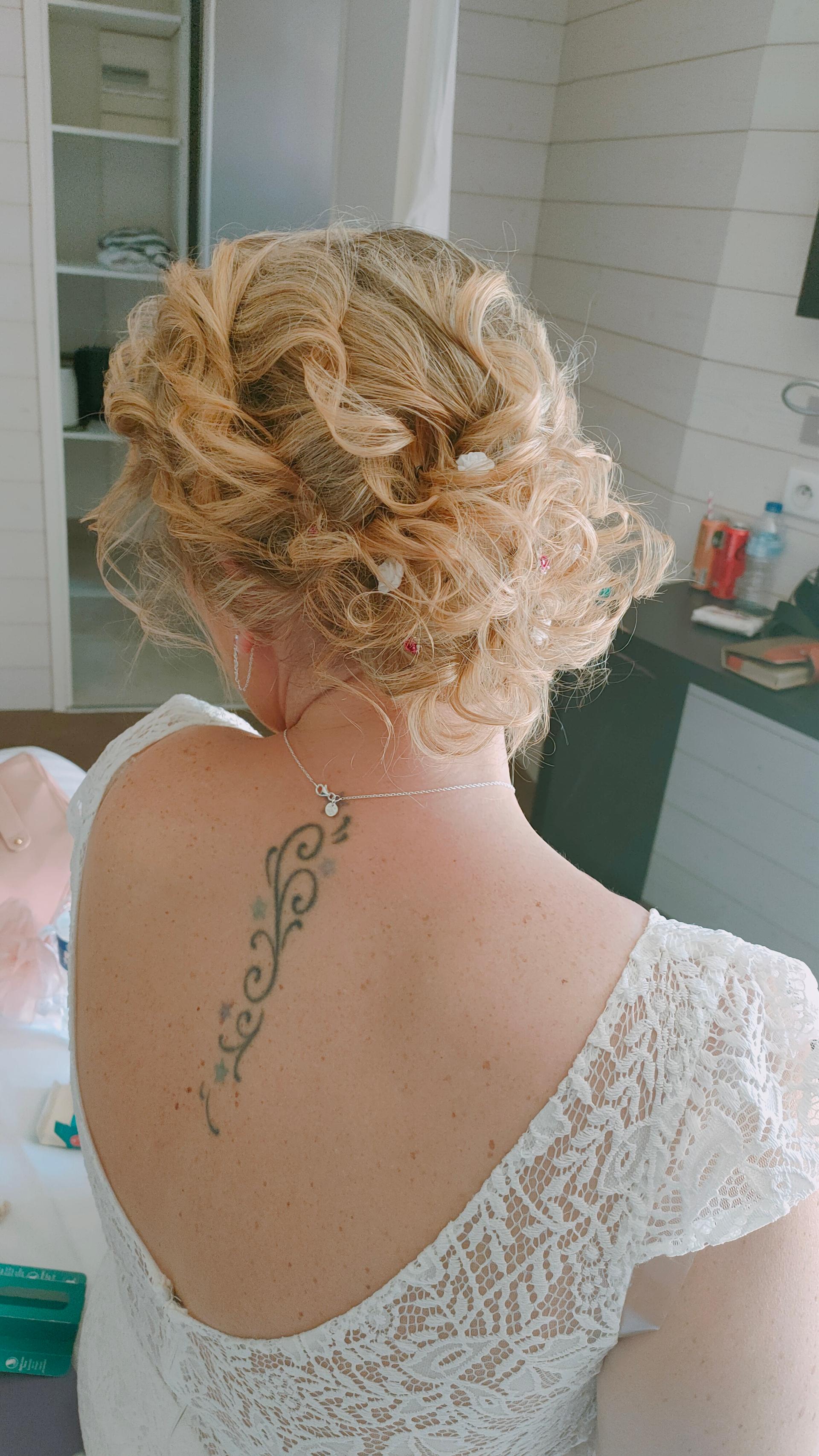Coiffure et ongles  - Photo 9