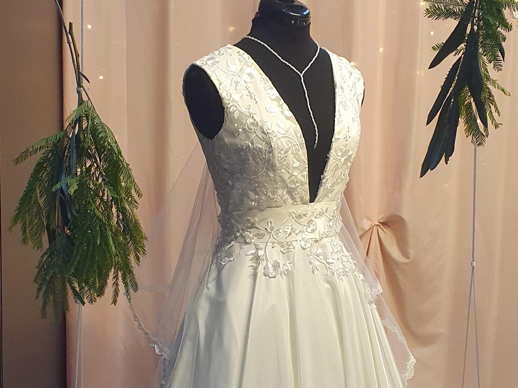 EN ROBE & D'AMOUR 2