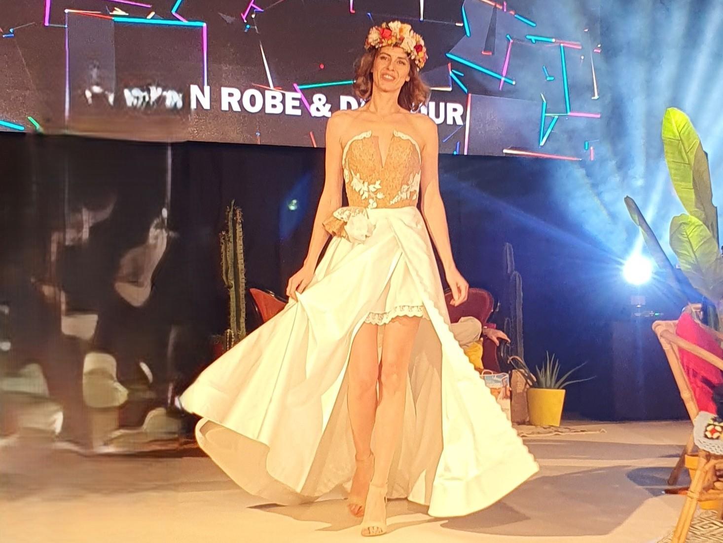 EN ROBE & D'AMOUR 3