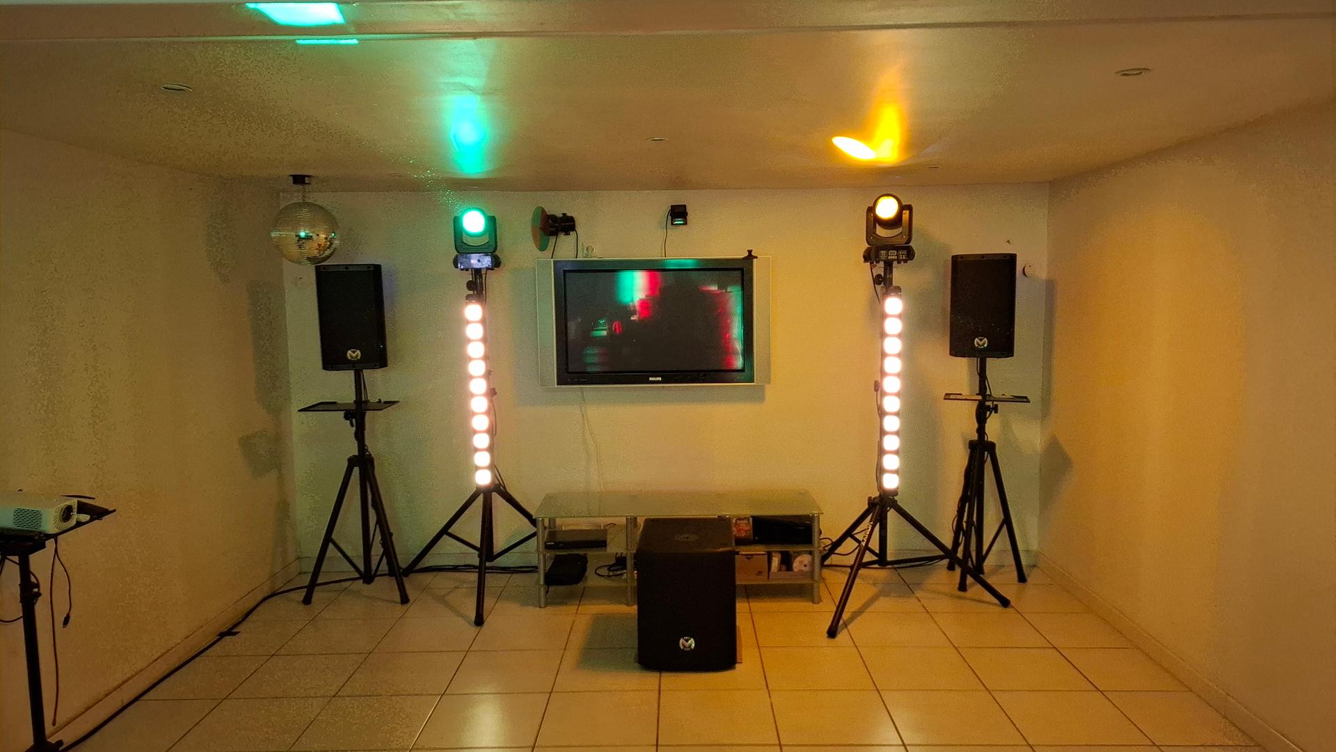 DJ PHIL Son et lumières 4