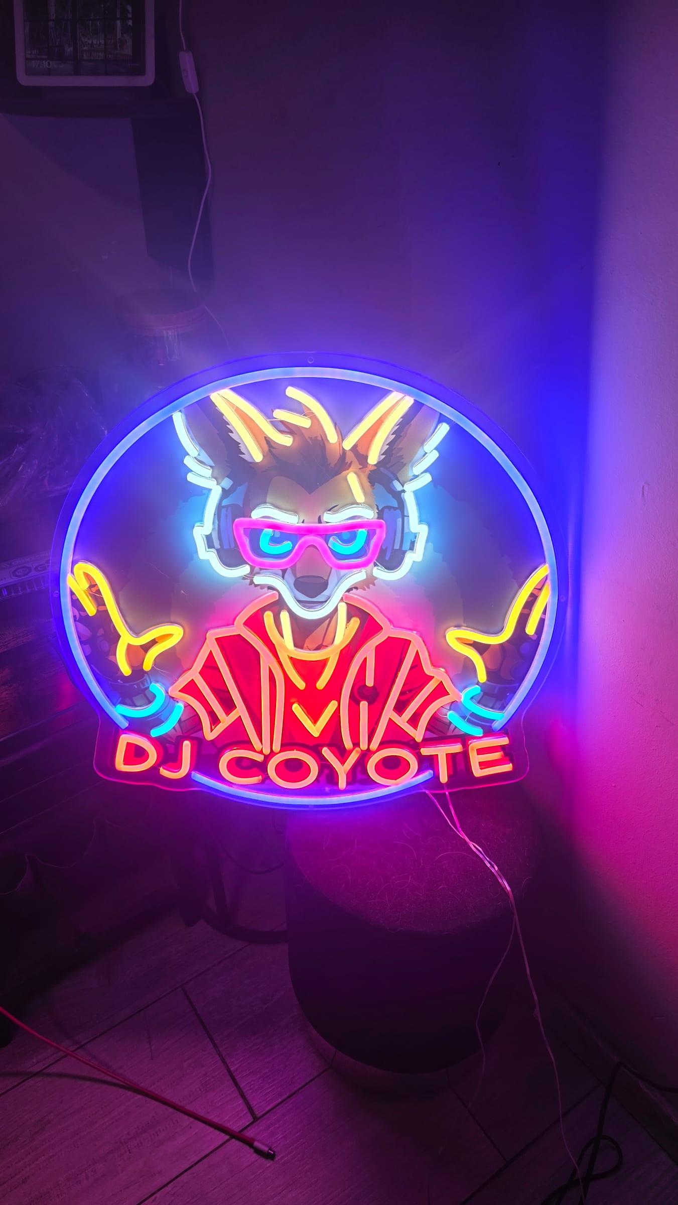 Dj coyote 