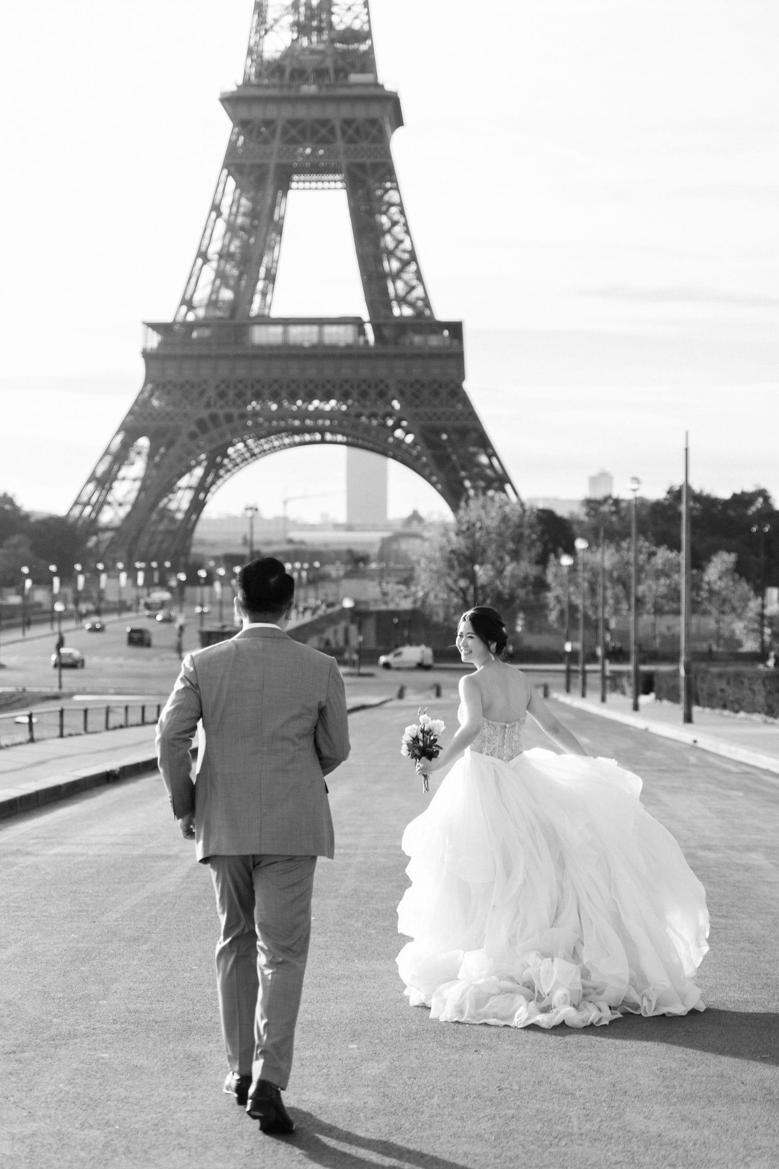 Hugography - Photo 10
