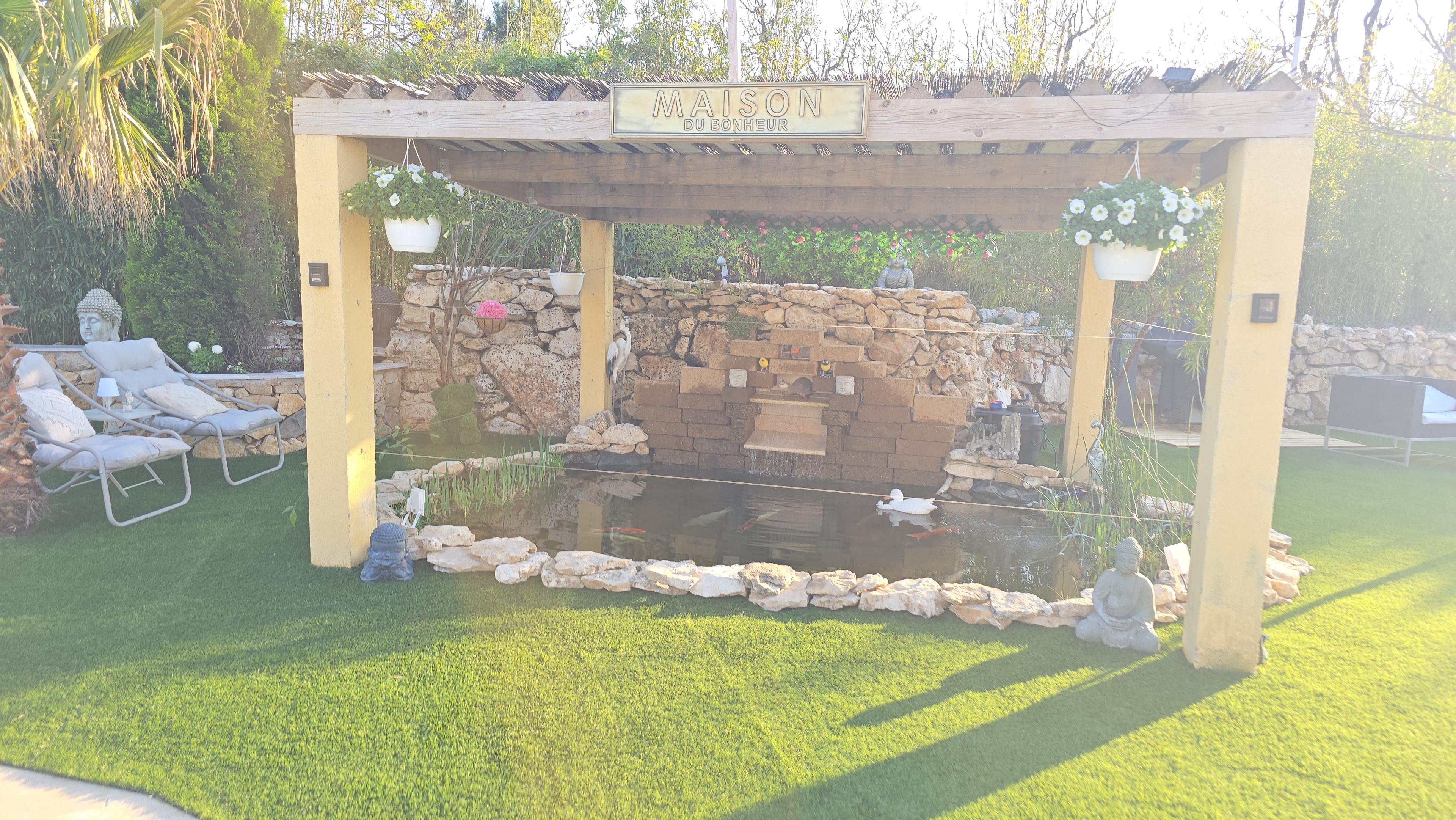 La villa event’s garden 5