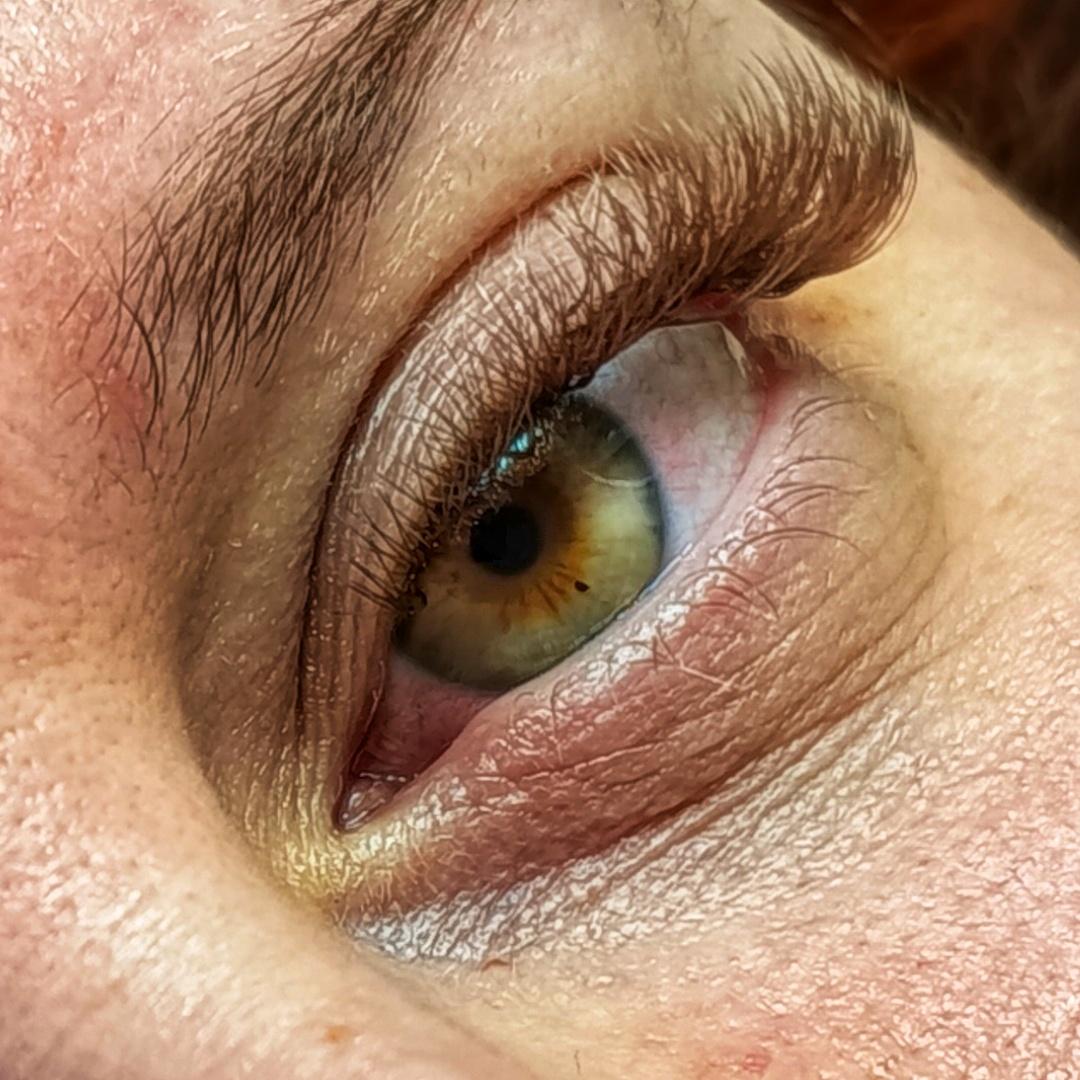 Les cils de No 2