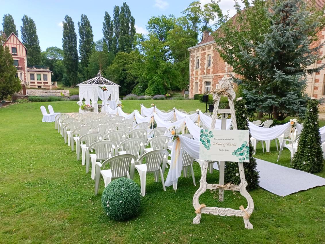 CHATEAU DE QUESMY - Photo 3