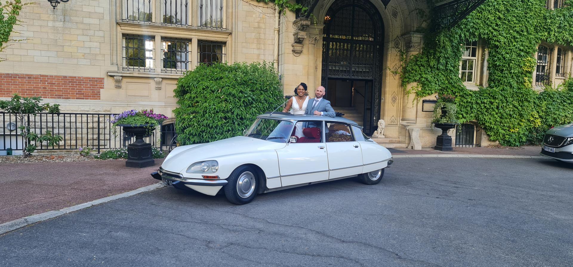 Regencia Transfert - Location DS Collection - Voiture mariage à Boulogne-Billancourt