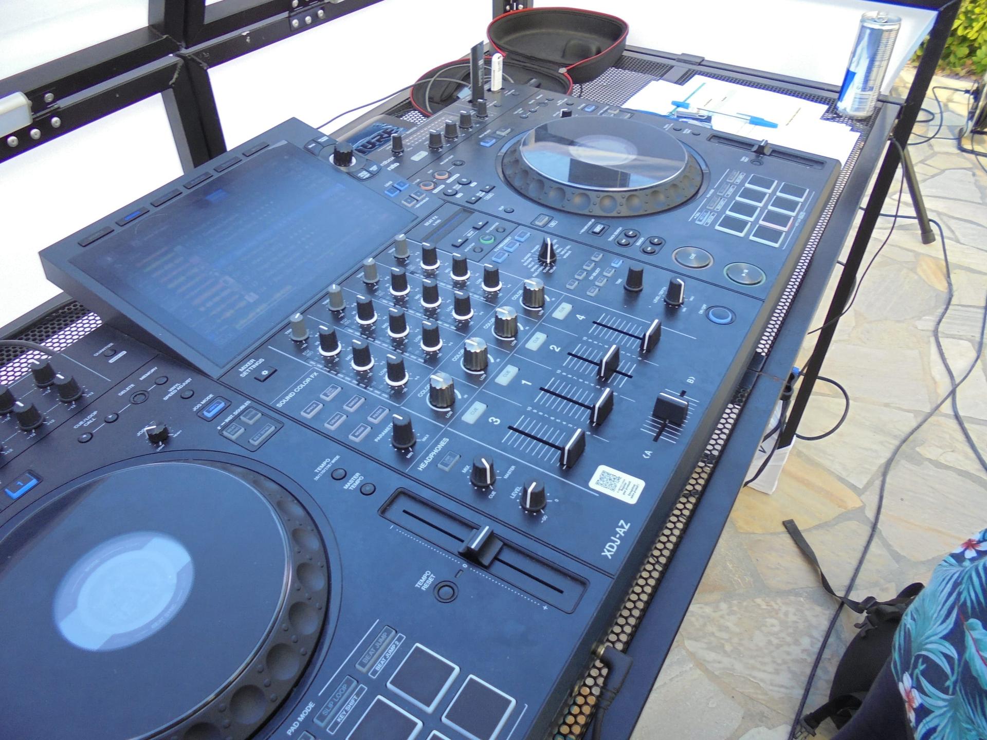 S&P DJ ANIMATION - Photo 5