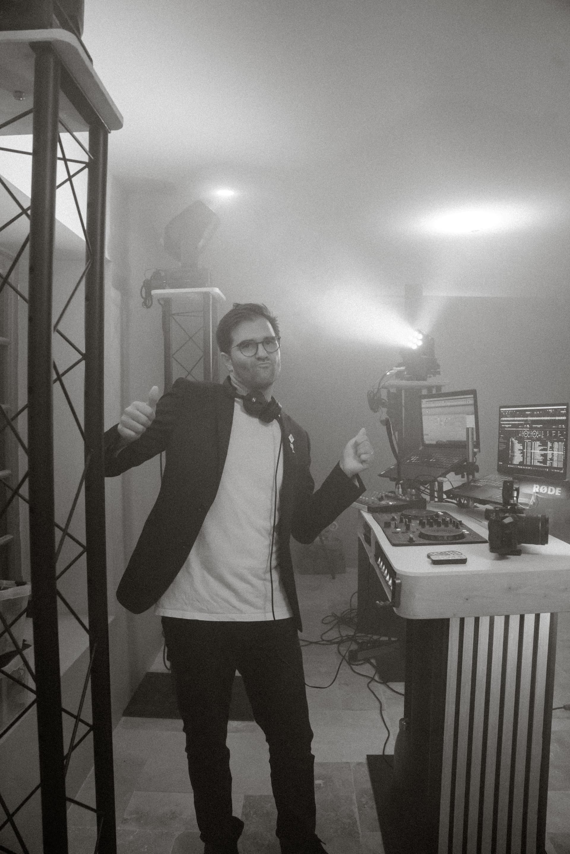 Ludovic Laffitte DJ - Photo 2