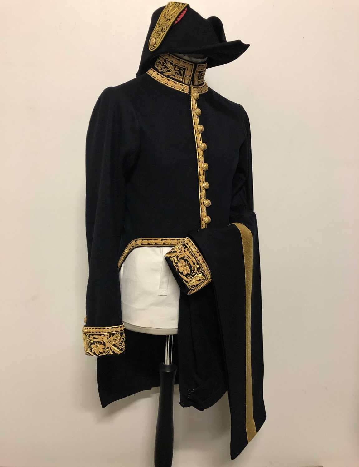 ANTIKCOSTUME - Photo 4