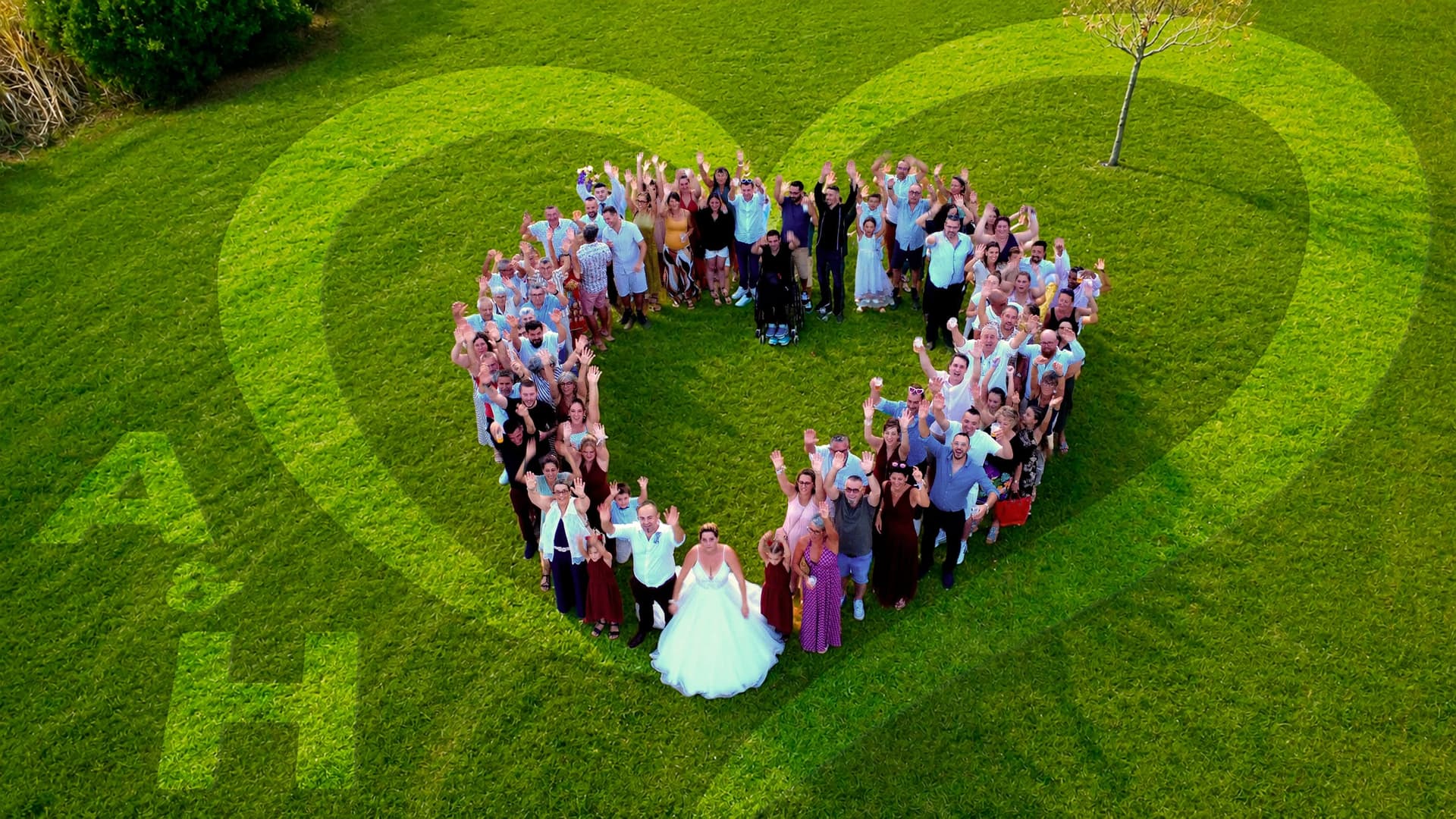 STARSINBOX PHOTOBOOTH & DRONE - Photo 8