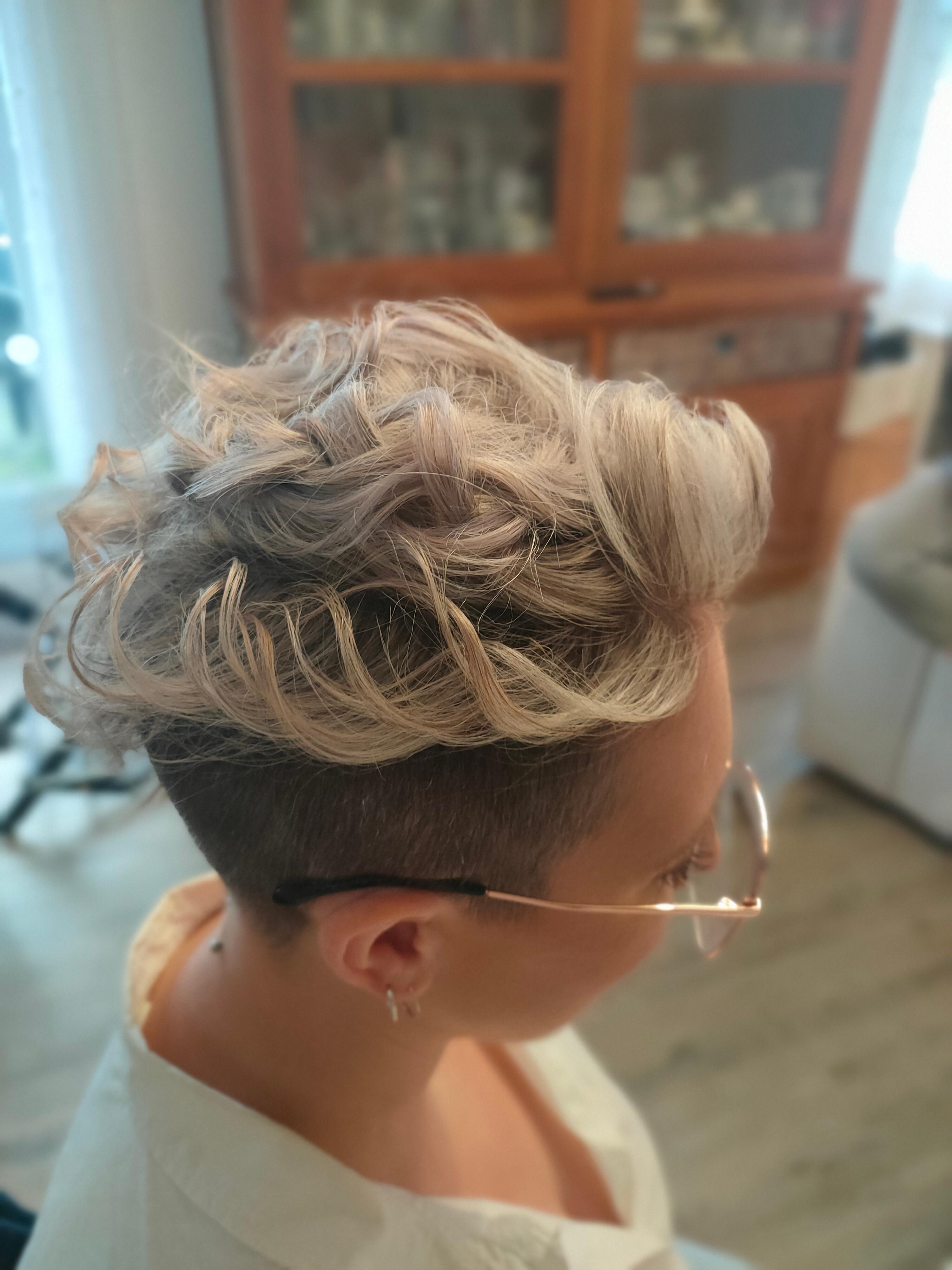 Coiffure et ongles 5