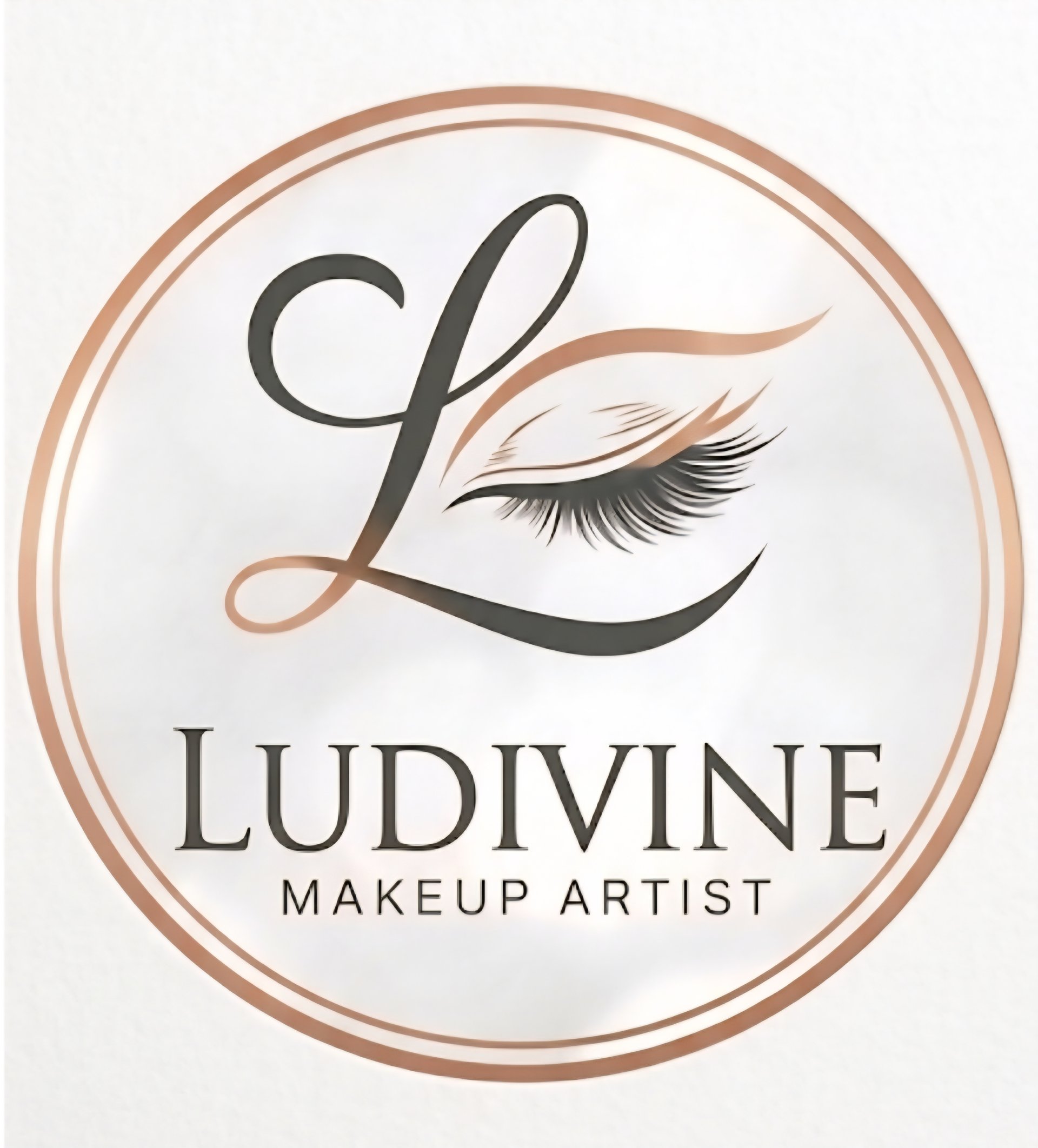 Ludivine Lopez maquilleuse professionnelle à Néoules